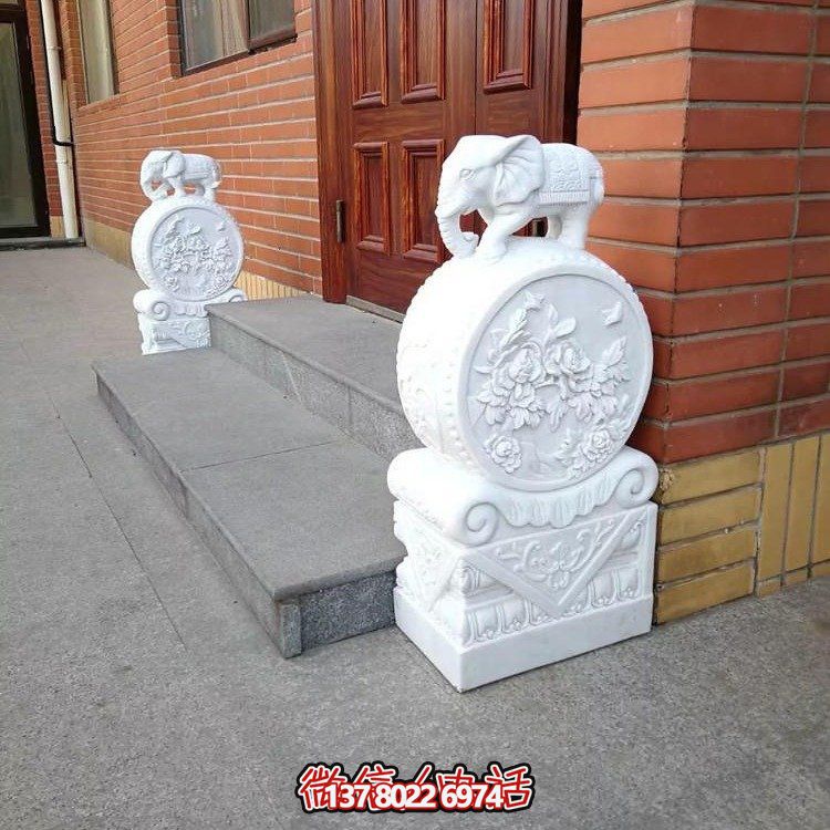 浪漫經(jīng)典，精致雕刻吉祥小象抱鼓石