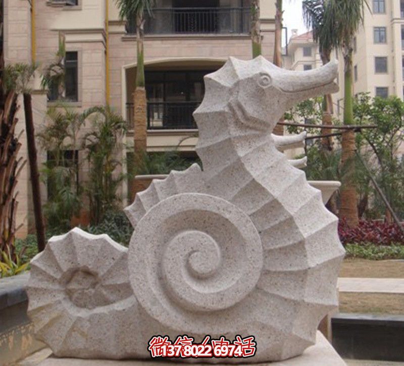 海馬創(chuàng)意石雕，點(diǎn)綴街道邊