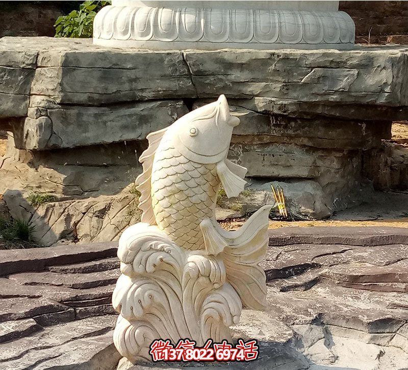 漢白玉石雕塑，點(diǎn)綴公園景觀，增添創(chuàng)意噴水裝置