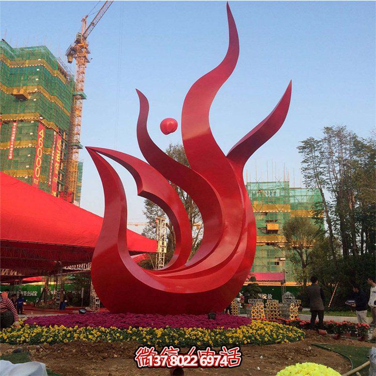 精美不銹鋼鳳凰雕塑，點綴精致小區(qū)、別墅環(huán)境